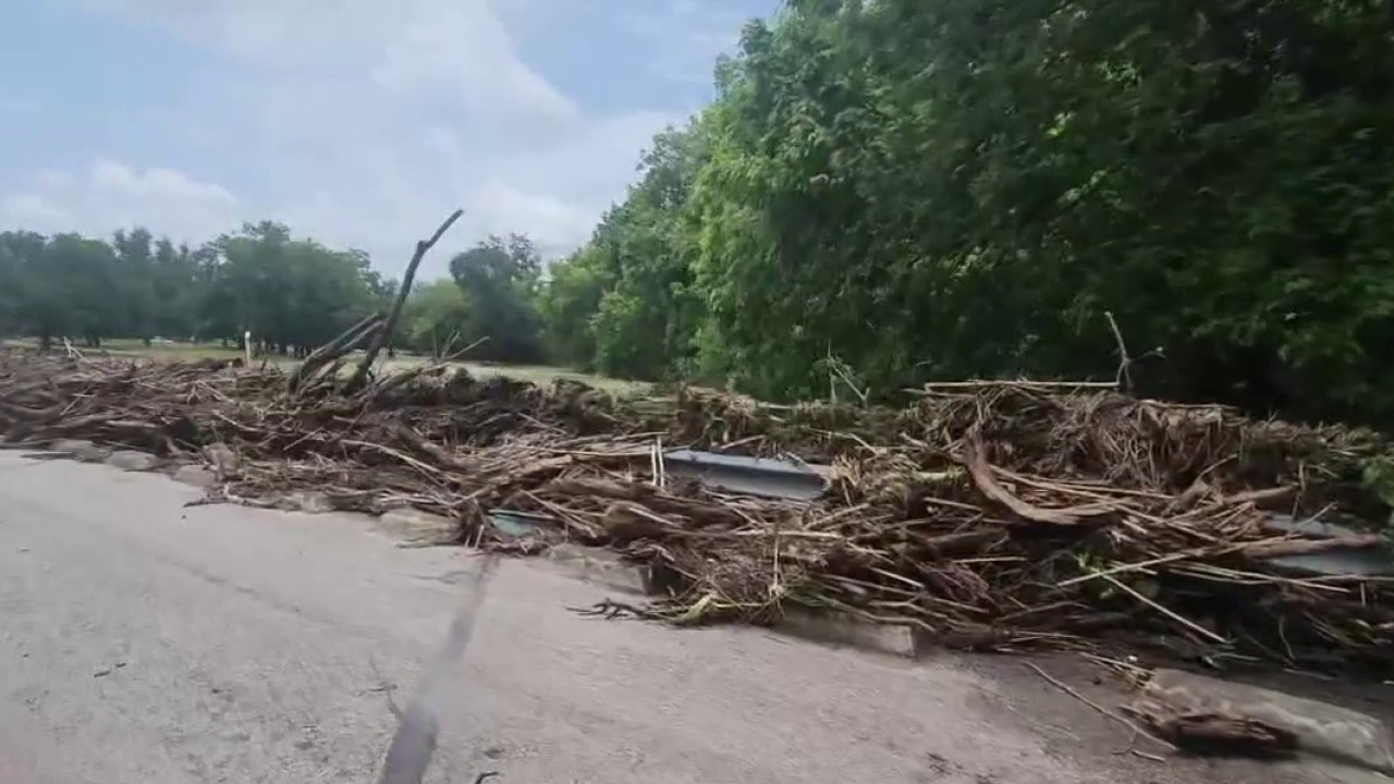Texas flooding: Kerr County begins recovery efforts